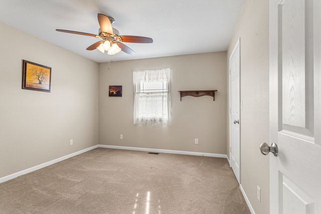 307 Zehr Lane, Fisher, IL 61843