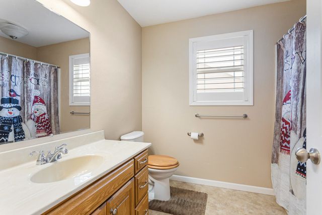 307 Zehr Lane, Fisher, IL 61843