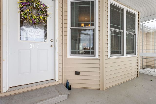 307 Zehr Lane, Fisher, IL 61843