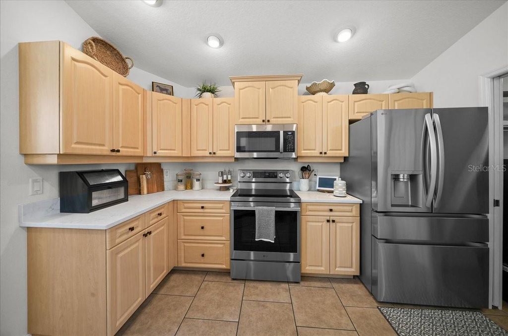 Image 14 of property listing at 8583 N TIBET TERRACE, Dunnellon, FL 34433