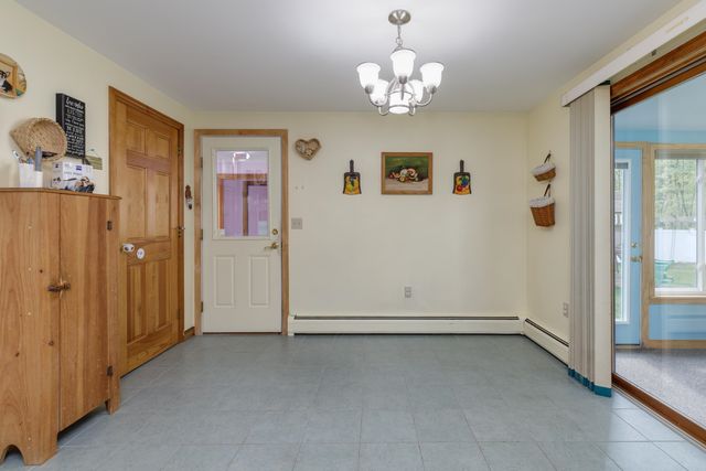 36 N Curtisville Road, Concord, NH 03301
