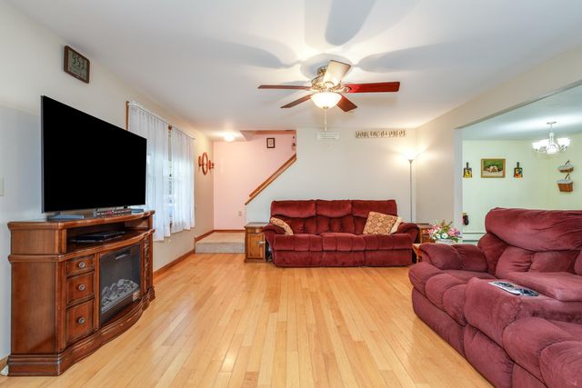 36 N Curtisville Road, Concord, NH 03301