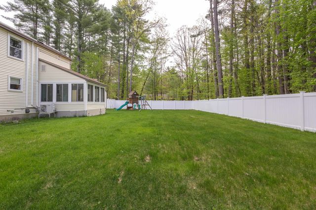 36 N Curtisville Road, Concord, NH 03301