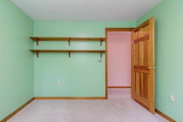 36 N Curtisville Road, Concord, NH 03301