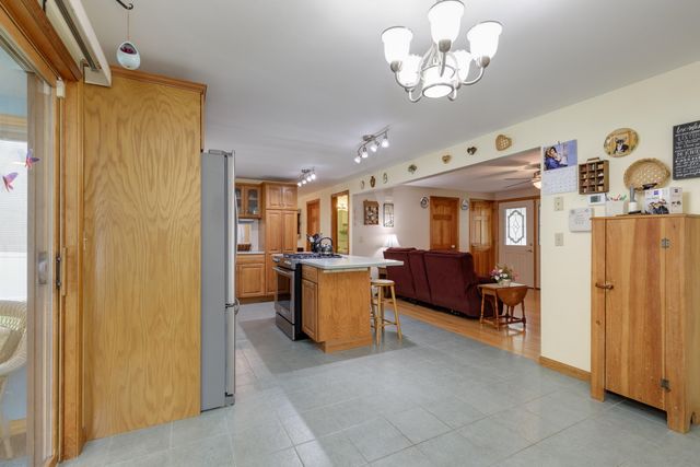 36 N Curtisville Road, Concord, NH 03301