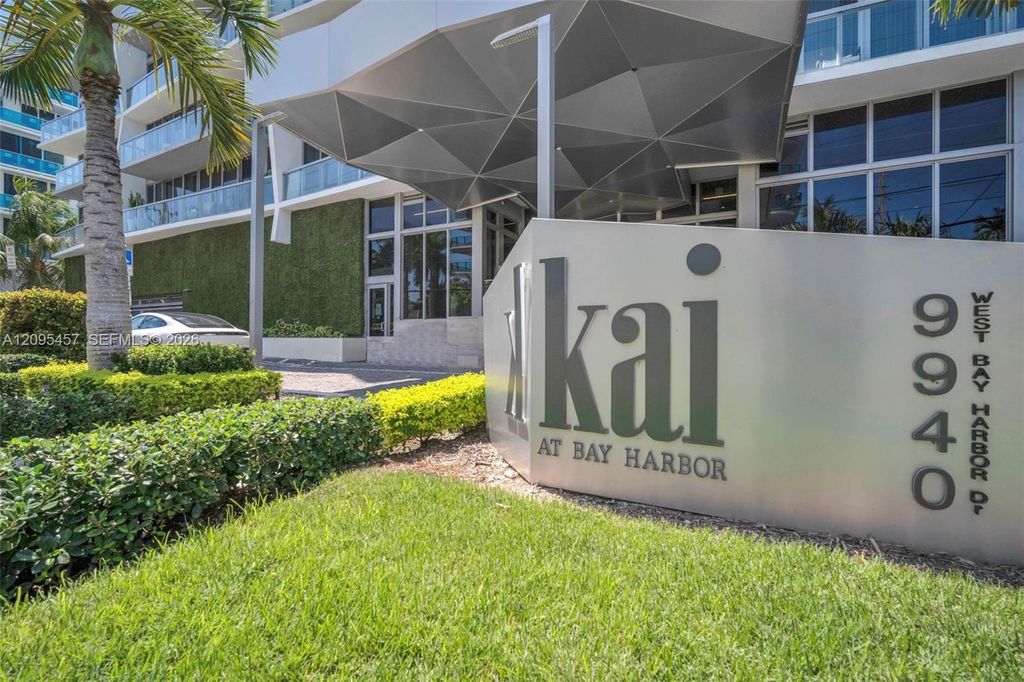 9940 W Bay Harbor Drive 5D-N, Bay Harbor Islands, FL 33154