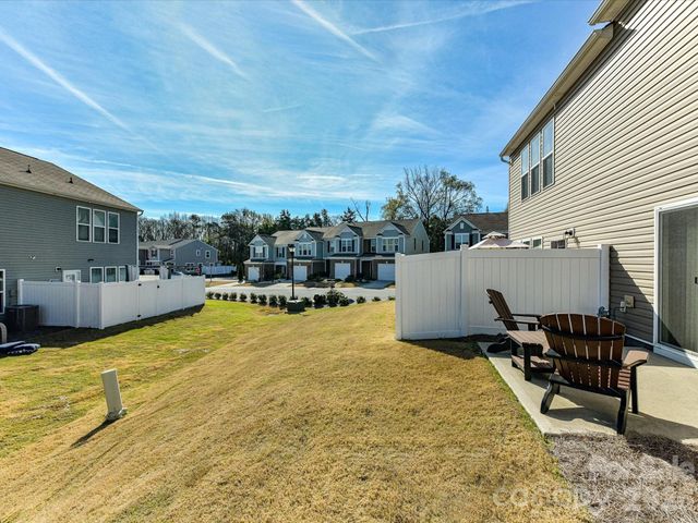 806 Canoe Song Road, Fort Mill, SC 29708