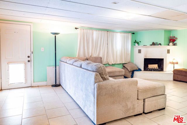 328 N Warner Street, Ridgecrest, CA 93555