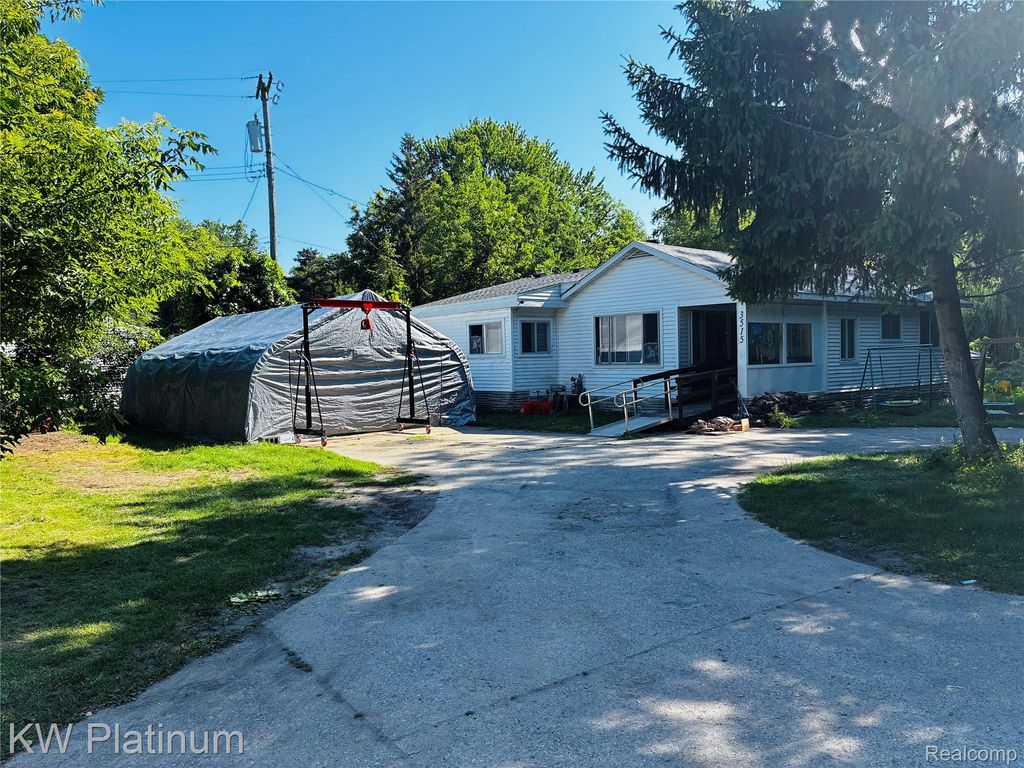 3515 Shreeve Court, Burtchville Township, MI 48059