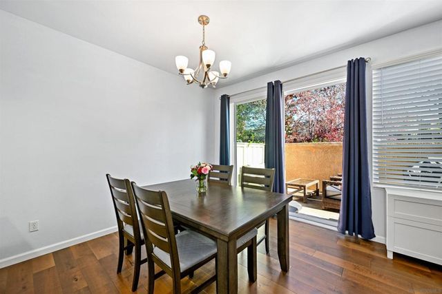3811 Creststone, San Diego, CA 92130