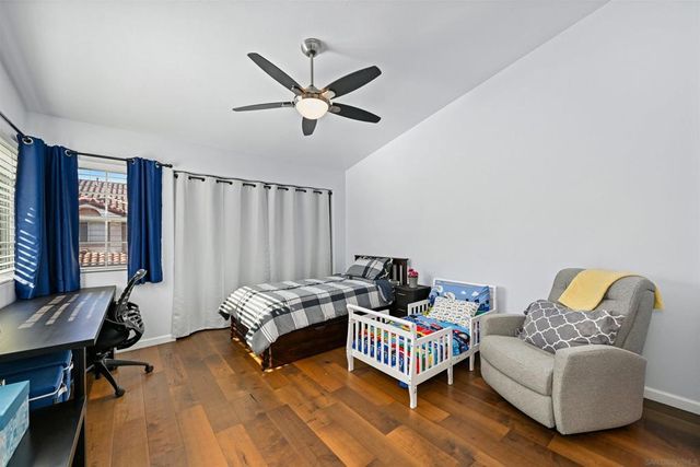 3811 Creststone, San Diego, CA 92130