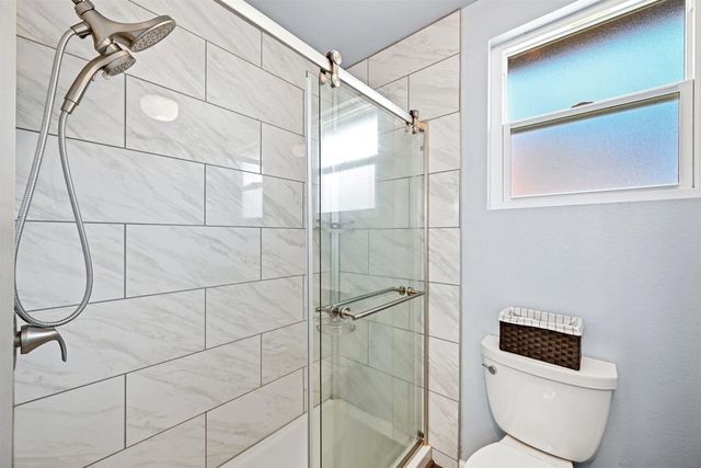 3811 Creststone, San Diego, CA 92130