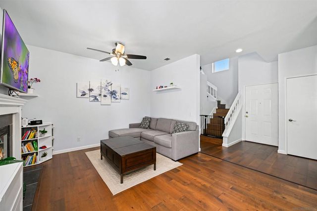 3811 Creststone, San Diego, CA 92130