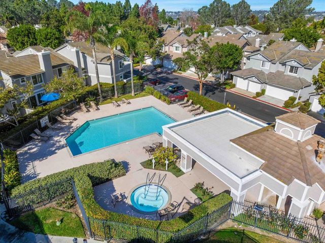 3811 Creststone, San Diego, CA 92130
