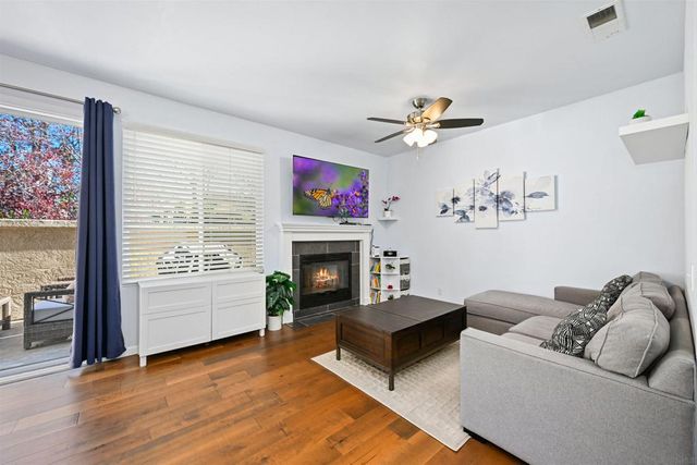3811 Creststone, San Diego, CA 92130