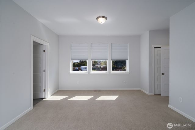 3817 Deskin Court, Anacortes, WA 98221