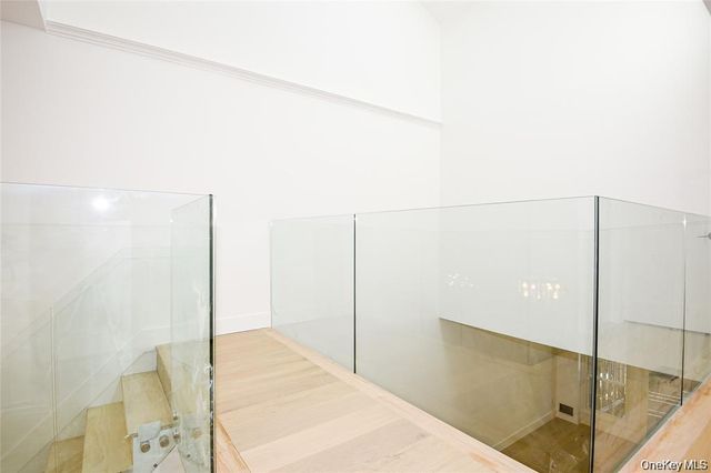 95 Woodlake Drive W 95, Woodbury, NY 11797