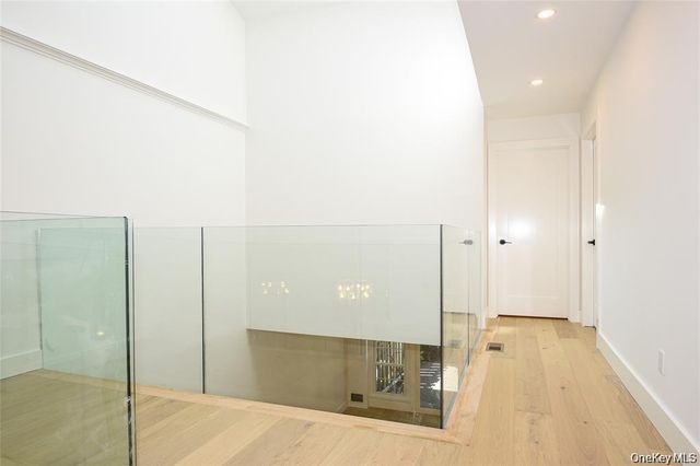 95 Woodlake Drive W 95, Woodbury, NY 11797