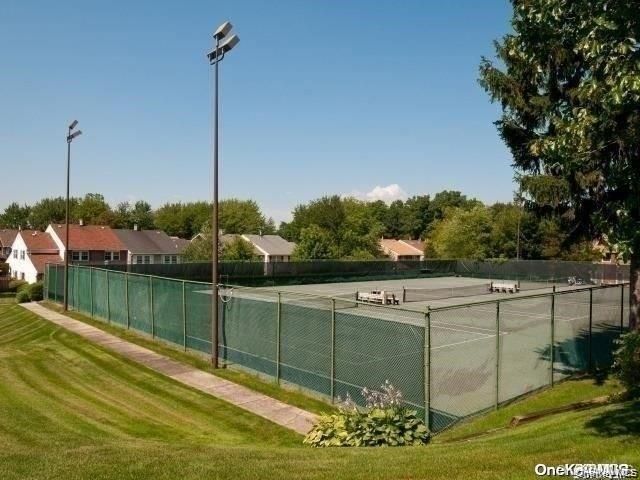 95 Woodlake Drive W 95, Woodbury, NY 11797