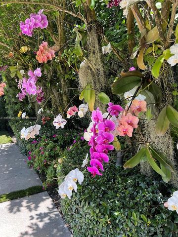 5800 SW 99th Terrace, Pinecrest, FL 33156