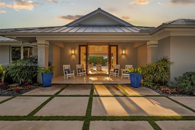 5800 SW 99th Terrace, Pinecrest, FL 33156