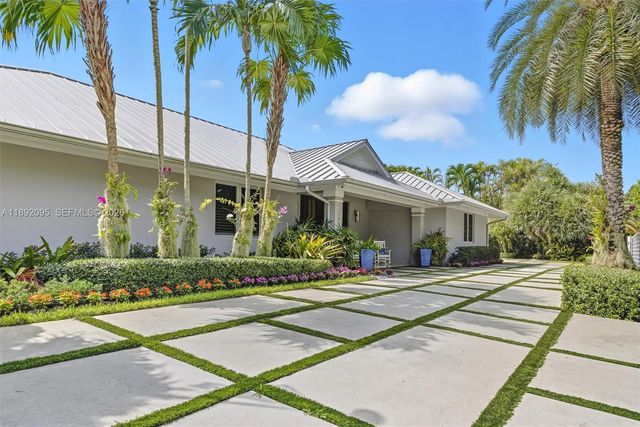 5800 SW 99th Terrace, Pinecrest, FL 33156