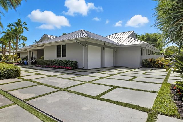 5800 SW 99th Terrace, Pinecrest, FL 33156