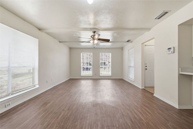 410 Charlotte Street, Duncanville, TX 75137