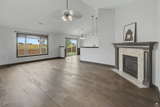 2909 Northwing Drive, Manhattan, KS 66502