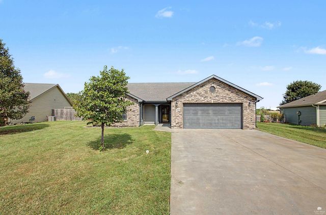 2909 Northwing Drive, Manhattan, KS 66502
