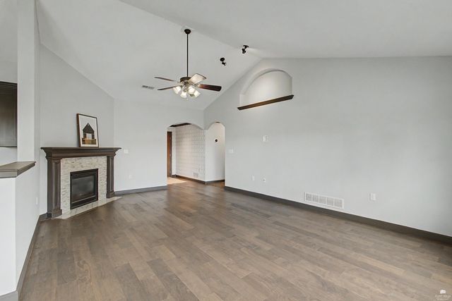 2909 Northwing Drive, Manhattan, KS 66502