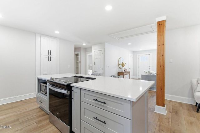 1104 Grove Lane, Graham, NC 27253