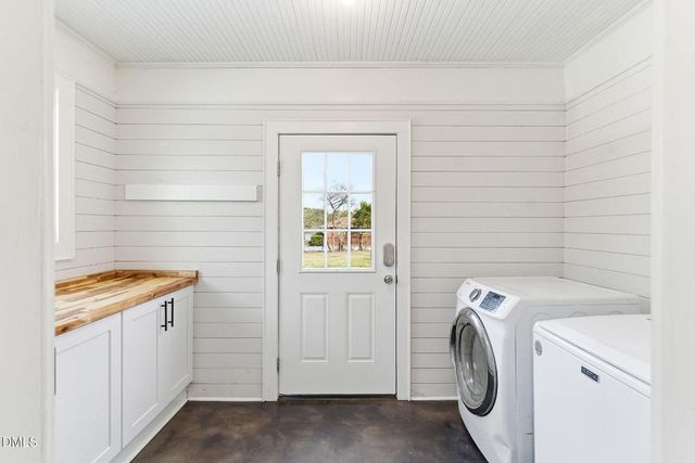 1104 Grove Lane, Graham, NC 27253