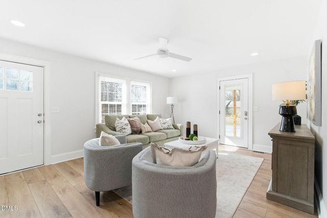 1104 Grove Lane, Graham, NC 27253