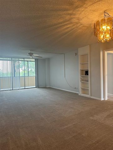 2617 COVE CAY DRIVE 311, Clearwater, FL 33760