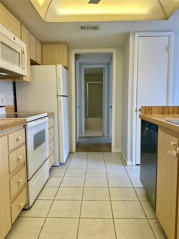 2617 COVE CAY DRIVE 311, Clearwater, FL 33760