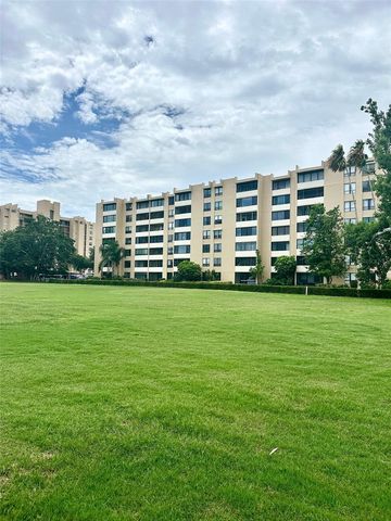 2617 COVE CAY DRIVE 311, Clearwater, FL 33760