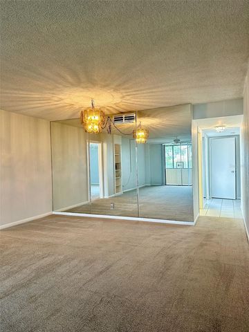 2617 COVE CAY DRIVE 311, Clearwater, FL 33760