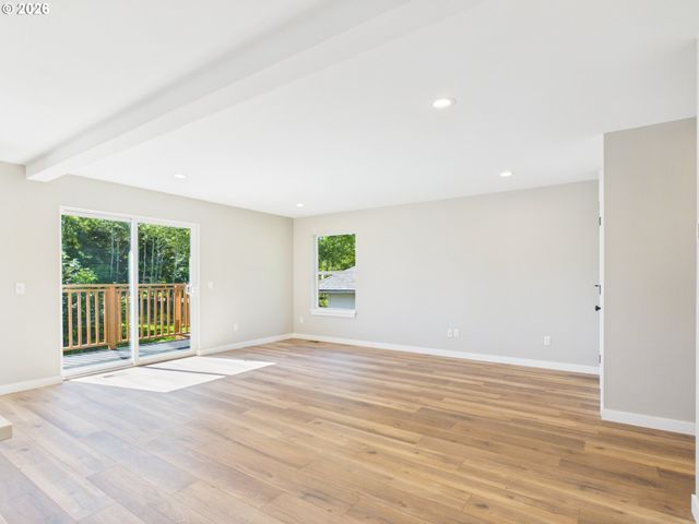 1390 N Wahanna Rd, Seaside, OR 97138
