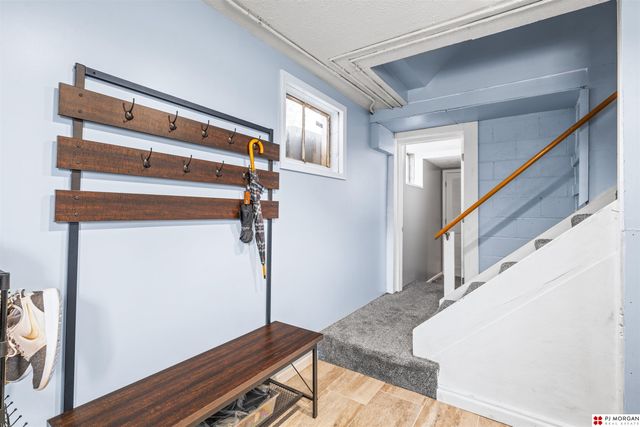 6146 Charles Street, Omaha, NE 68132