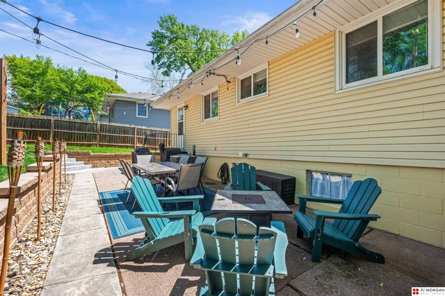 6146 Charles Street, Omaha, NE 68132