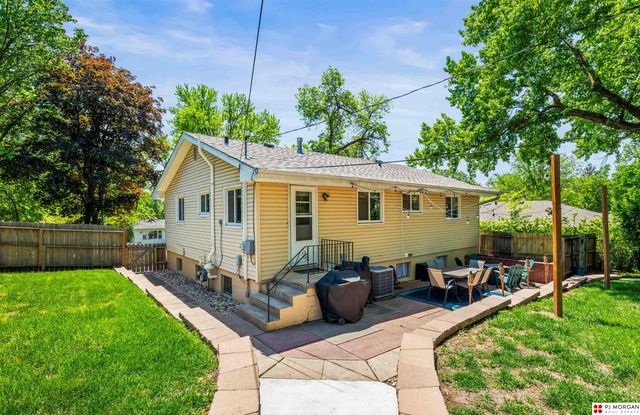 6146 Charles Street, Omaha, NE 68132