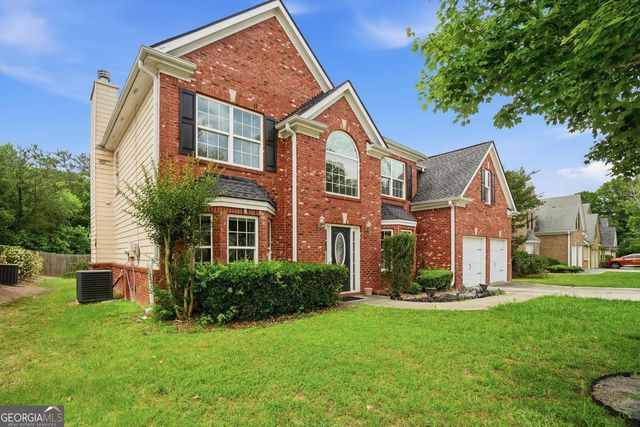 3951 Oak Field Drive, Loganville, GA 30052
