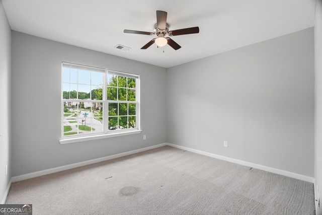 3951 Oak Field Drive, Loganville, GA 30052
