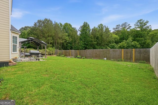 3951 Oak Field Drive, Loganville, GA 30052