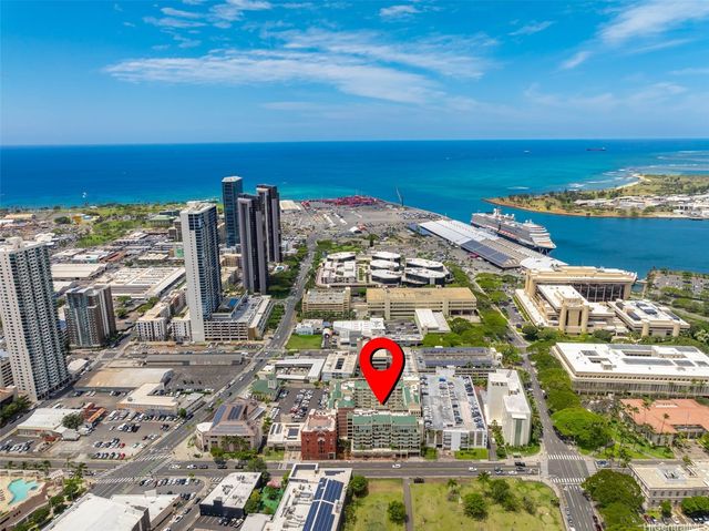 545 Queen Street 543, Honolulu, HI 96813
