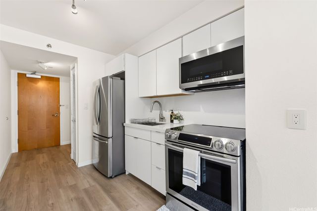 545 Queen Street 543, Honolulu, HI 96813
