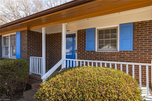 716 Meadowgreen Village Drive 4A, Eden, NC 27288