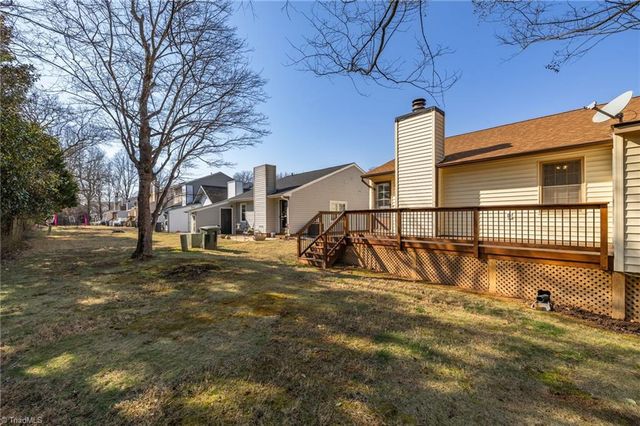 716 Meadowgreen Village Drive 4A, Eden, NC 27288