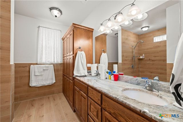 118 County Road 274, Gatesville, TX 76528